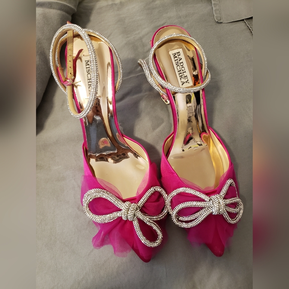 Badgley Mischka women's Sacred Pump size 9½ NWT - Picture 8 of 16